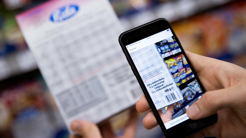 Mit der Scan&Go App können Nutzer ihre Waren bereits während des Einkaufens im Markt scannen und am Ende bargeldlos bezahlen. Das spart Zeit. Und der Kunde behält den Überblick.