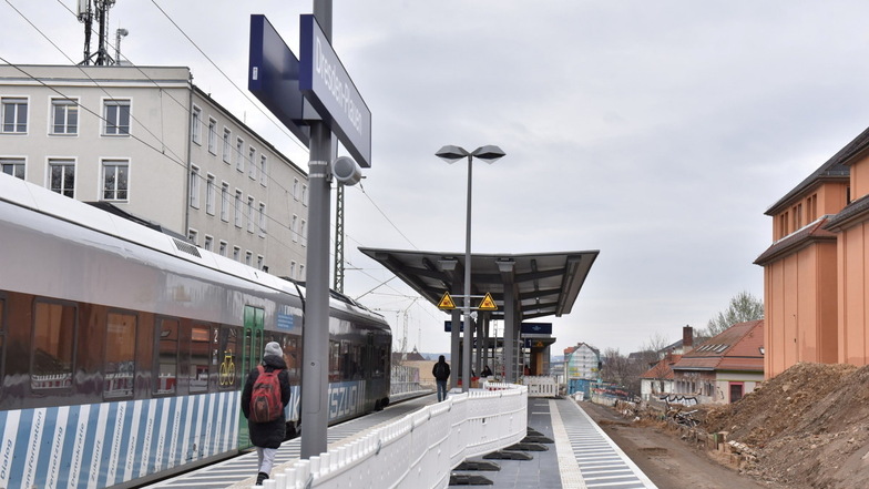 Der Umbau der Bahnstrecke in Dresden-Plauen wirkt sich auch auf den Bahnverkehr zwischen Freital und der Landeshauptstadt aus.