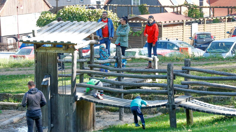 Die Kinder konnten sich auf dem Spielplatz austoben.