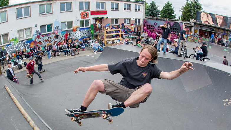 Die Skateranlage am Weißen Haus ist ein beliebter Treffpunkt für Jugendliche.