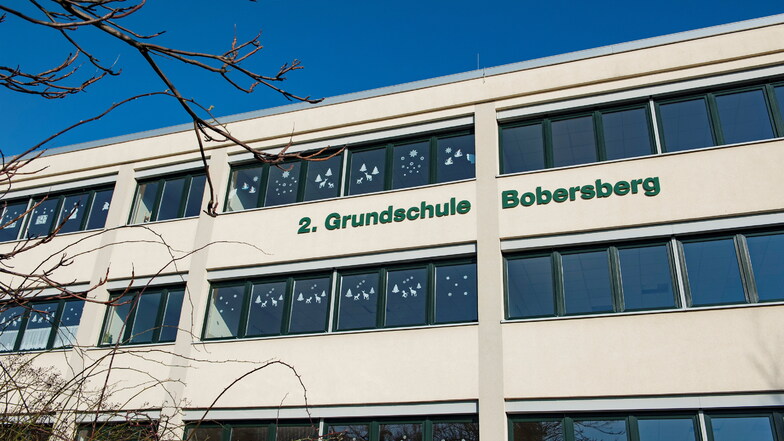 Für die vier Grundschulen der Stadt - hier die Schule am Bobersberg - laufen im September die Neuanmeldungen der Erstklässler.