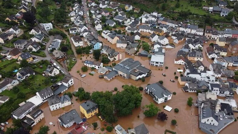 Das Hochwasser im Juli hat die Gemeinde Kordel schwer getroffen. Der Pegel der Kyll stieg von 70 Zentimeter auf acht Meter.