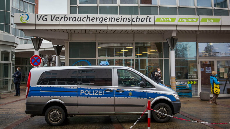 Die Polizei hat die Maskengegner im VG-Laden in der Dresdner-Neustadt nicht gesehen. Sie waren trotzdem da.