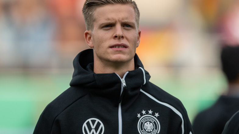 Dzenis Burnic spielt für die deutsche U21 - und bis zum Sommer für Dynamo. Was danach kommt? Er hat klare Vorstellungen.
