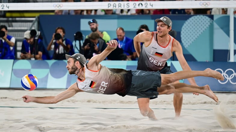 🥈 Silber: Beachvolleyball, Clemens Wickler, Nils Ehlers