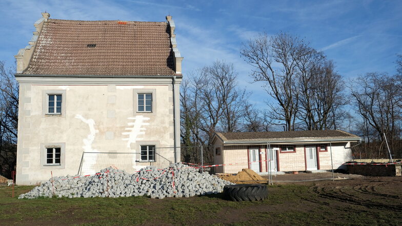 Von innen bereits saniert und nutzbar ist das Weinberghaus auf dem Crassoberg. Nun sind Dach und Fassade an der Reihe.