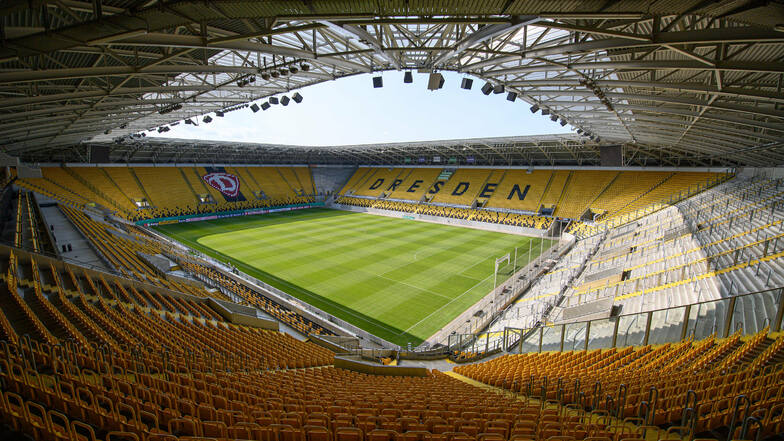 Maximal 999 Zuschauer dürfen am Samstag ins Rudolf-Harbig-Stadion.