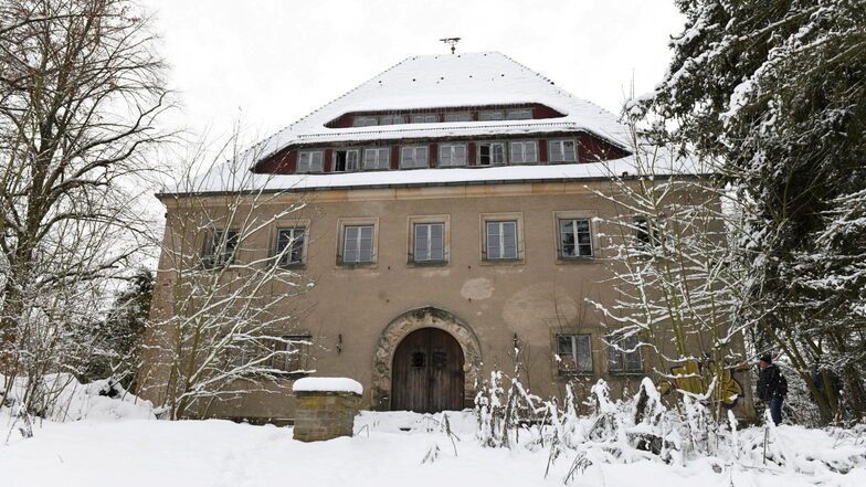 Das Neue Jägerhaus in Grillenburg. Es diente Sachsens Gauleiter Martin Mutschmann oft zum Privatvergnügen und verfügt über einen eigenen Luftschutzbunker.
