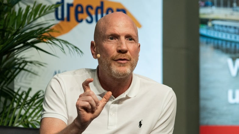 Matthias Sammer ist Ehrengast bei der Talkrunde, die "70 Jahre Sportschulen in Dresden" feiert. Und er vertritt bekanntermaßen eine klare Meinung.