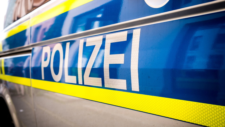 Zu einem Unfall im Kreisverkehr in Putzkau wurde die Polizei am Dienstag gerufen.