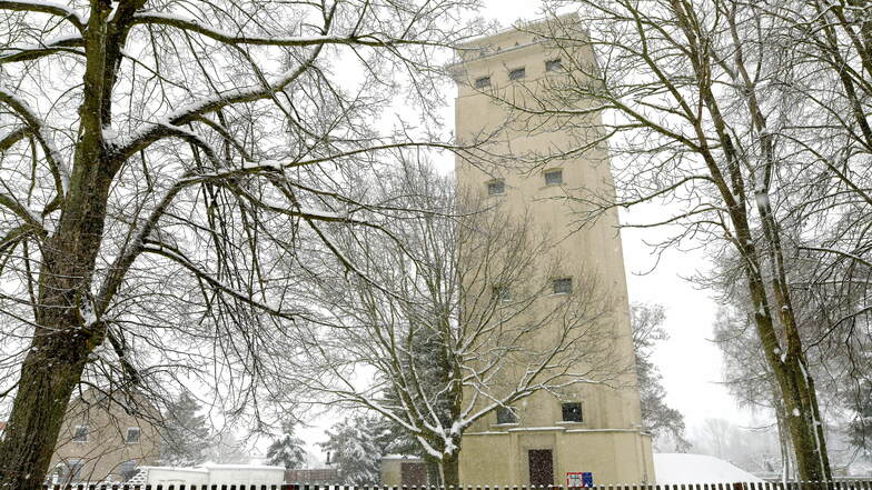Der Wasserturm ist ein Wahrzeichen von Neugersdorf.