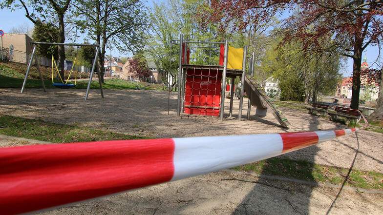 Viele Waldheimer Familien wünschen sich, dass sie mit ihren Kindern wieder die zahlreichen Spielplätze nutzen können.