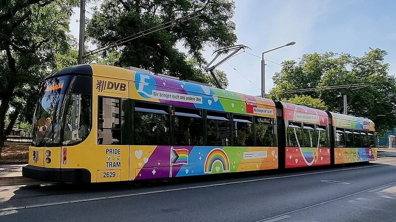 Ist die "Pride-Tram" der Dresdner Verkehrsbetriebe sexistisch?