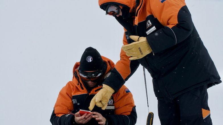 Erstmals Mikroplastik im Schnee der Antarktis nachgewiesen