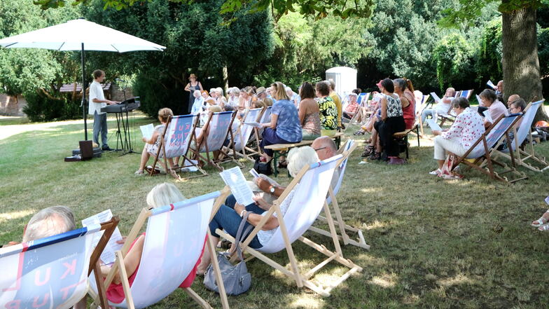 Ein Foto aus dem Nikolaipark. "Wir sind keine schlechten Menschen, nur weil wir im Park Bier trinken", erklärte ein Mann.