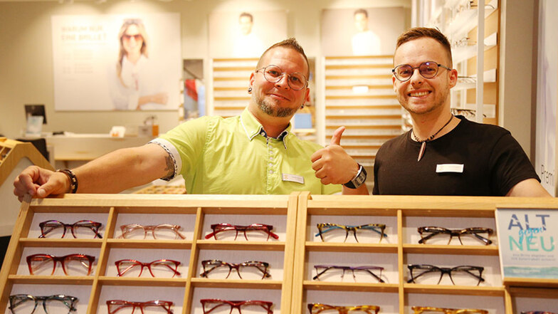 Gute Laune beim Brillenkauf: eyes&more im ELBEPARK.