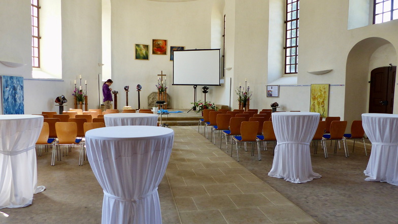 Vor allem die Akustik der Schlosskirche Jahnishausen beeindruckte schon manchen Gast. Jetzt will der örtliche Schlosskirchenverein Vorträge ins Haus holen.