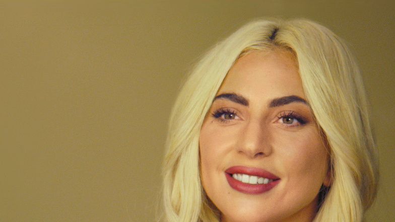 Lady Gaga, Sängerin aus den USA, spricht während einer Szene der Serie «The Me You Can't See» von Prinz Harry und US-Moderatorin Winfrey.
