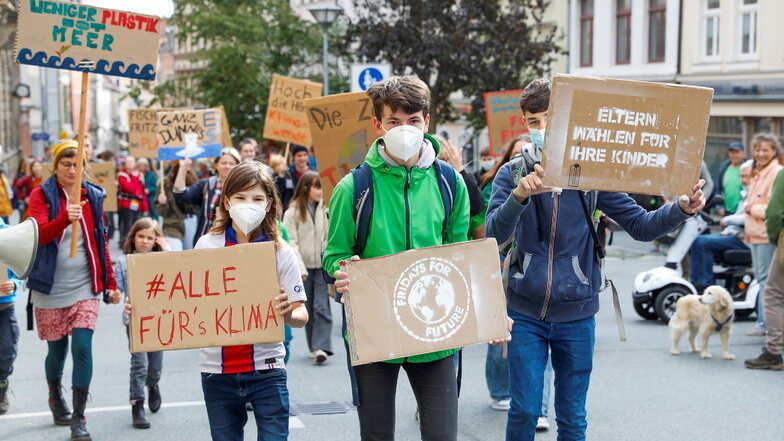 Schon im September vor der Bundestagswahl demonstrierten Menschen in Zittau für bessere Maßnahmen gegen den Klimawandel.