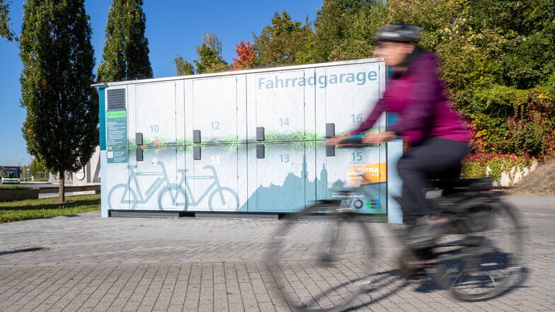 Neue Fahrradgarage in Pirna: Anreiz, um mit dem Rad zum Bahnhof zu pendeln.
