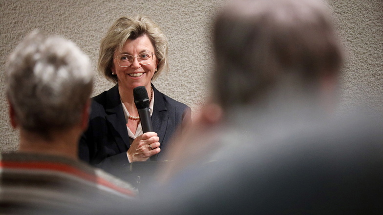 Riesas Finanzbürgermeisterin Kerstin Köhler plaudert beim Kaffeeklatsch aus ihrem Leben.