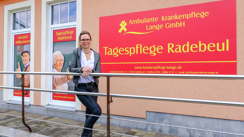 Katrin Lange begrüßt am 3. Juni Interessierte zum Tag der offenen Tür in der Tagespflege in Lindenau.