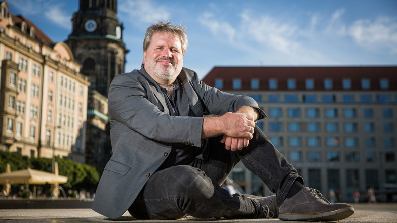 Sebastian Römisch ist Solo-Oboist an der Staatskapelle in Dresden. Mit zahlreichen Mitstreitern stellt er das Friedenskonzert auf die Beine.