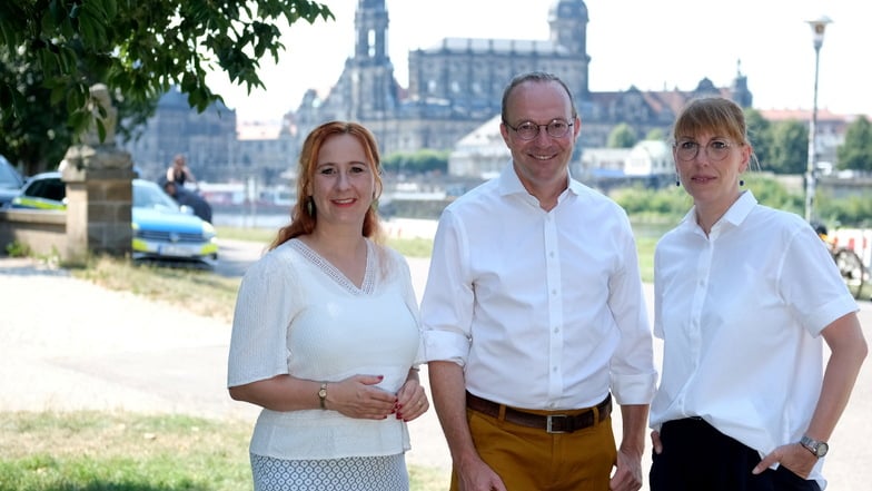 Franziska Schubert, Wolfram Günther und Katja Meier treten als Spitzenkandidaten für die Grünen bei der Landtagswahl am 1. September an.