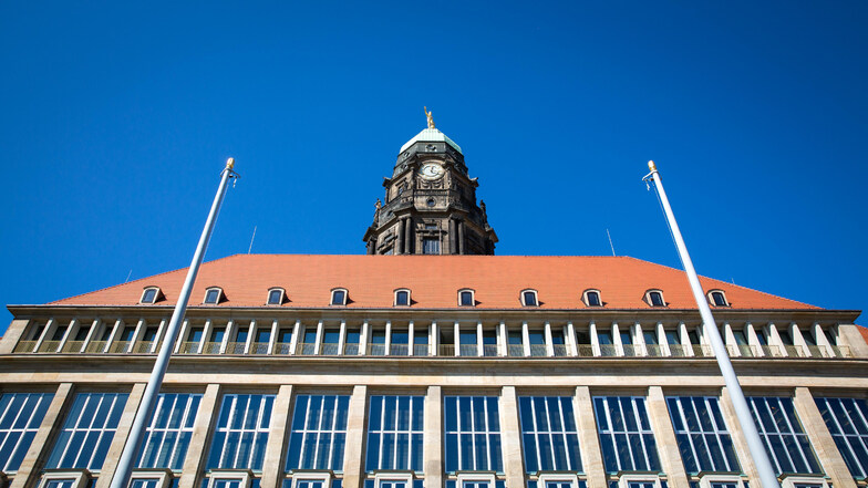 Im Dresdner Rathaus wird weiter gearbeitet, allerdings im Notbetrieb.