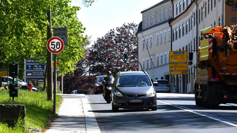 Radeberg: Tempo 30 bis an die Kreuzung Pulsnitzer Straße/Oberstraße?