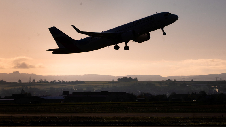 Airlines schlagen Alarm: Randale im Flugzeug nimmt zu