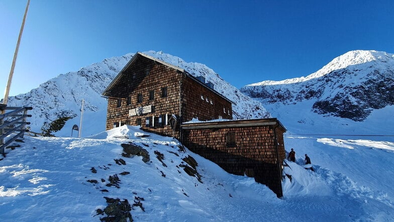 Die Zwickauer Hütte in Südtirol  feiert in diesem Jahr 125. Geburtstag.