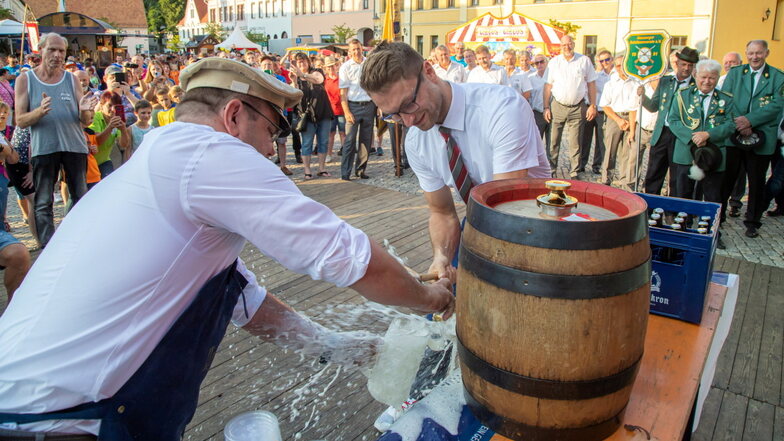 Bürgermeister Philipp Eichler startet wie im Vorjahr mit einem Bieranstich am Freitagnachmittag das Sommerfest in Rothenburg.