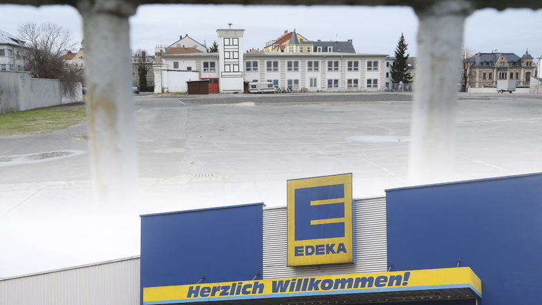 Edeka will an der Pausitzer Straße einen neuen Markt errichten. Ein solches Angebot fehlt bisher, heißt es im Einzelhandelskonzept.