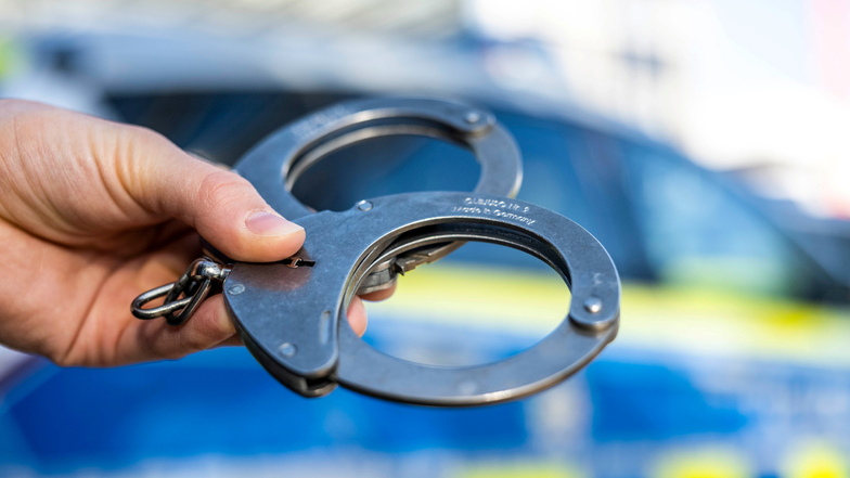 Ein in Krefeld verurteilter Sexualstraftäter ist in Bautzen festgenommen worden.