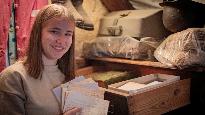 Gymnasiastin Nicole Kühne hat Briefe ihres Urgroßvaters aus dem Krieg aufgespürt.