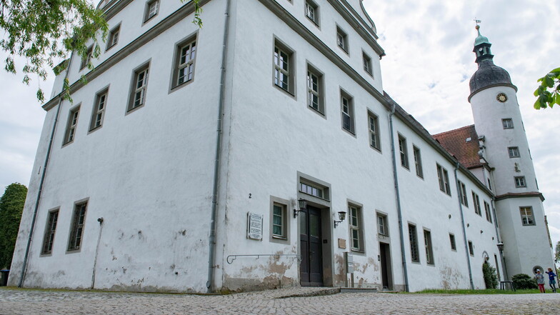 Am alten Schloss Zabeltitz entsteht eine dauerhafte öffentliche Toilette, die auch barrierefrei ist.