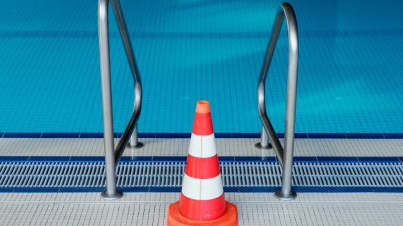 Ein fünf Jahre alter Junge ist in einem Hallenbad im schwäbischen Biberach ertrunken.