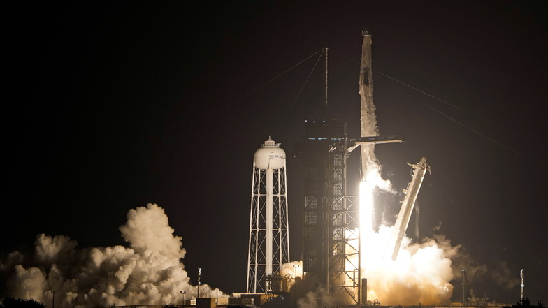 Im November vergangenen Jahres startet die Crew mit dieser Falcon 9 in Cape Canaveral.