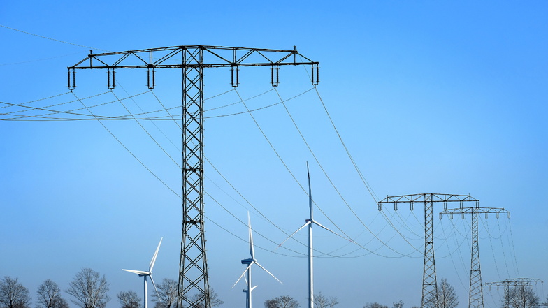 Im Oktober 2021 sollen zwei Männer ein Stromkabel mutwillig beschädigt und einen Stromausfall in Heidenau ausgelöst haben.