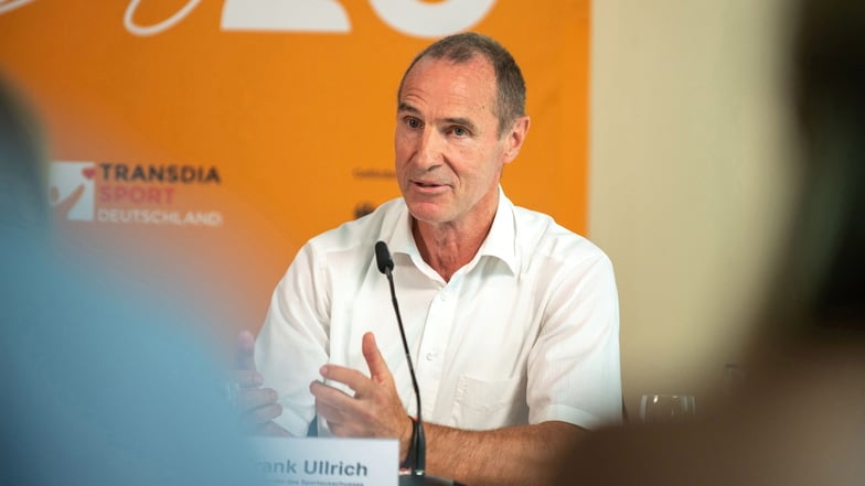 Frank Ullrich, Biathlon-Olympiasieger und Vorsitzender des Sportausschusses im Bundestag, wirbt in Dresden für Olympia in Deutschland.