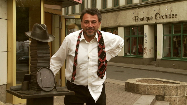 So bleibt er im Gedächtnis: Der Dresdner Kabarettist Olaf Böhme drehte 2008 seinen Film "Stadtrundgang mit dem betrunkenen Sachsen".