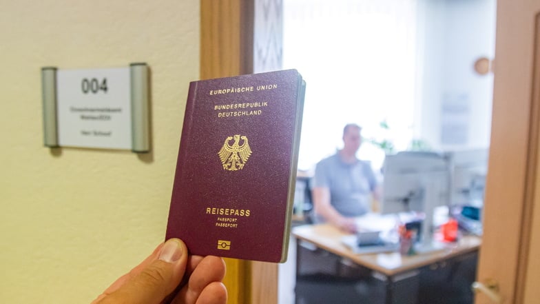 Acht Wochen Wartezeit für Reisepass - was Görlitzer und Nieskyer Urlauber machen können