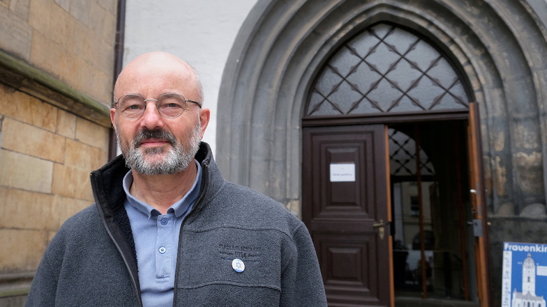 Pfarrer Bernd Oehler hat gemeinsam mit Sören Skalicks für den Verein Buntes Meißen zu einer Kundgebung am 22. Januar eingeladen. Hintergrund ist die Veröffentlichung der Correctiv-Recherche zu einem Treffen rechter Netzwerke.