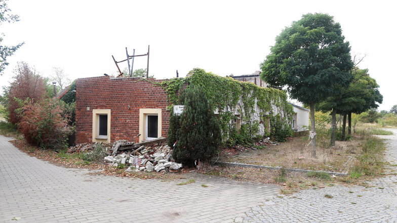 Anfang 2012 wechselte die Hasenschänke in Jacobsthal den Besitzer. Das Lokal erlebte etliche Betreiberwechsel, kam nie richtig in Schwung. 2015 brannte es ab.