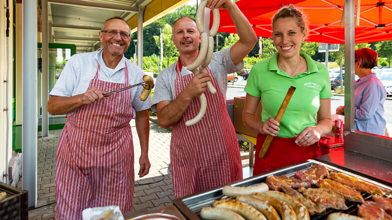 Grillen ist beliebt. Auch bei der Familie Münzberger, die eine Fleischerei in Freital betreibt. Beim Grillfest im Weißeritzpark vor wenigen Jahren hatten sie einen eigenen Stand.