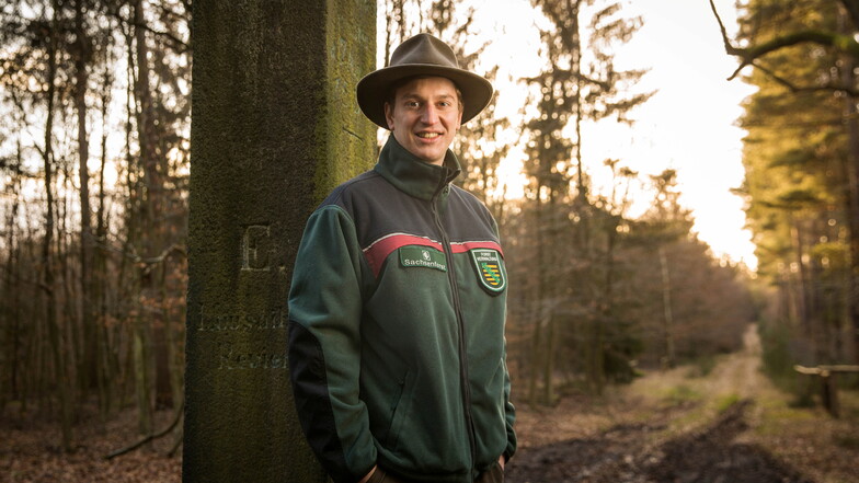 Victor Parthey in seinem Revier in der Laußnitzer Heide. Er ist für eine Fläche von 1.800 Hektar zuständig.