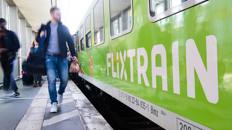 Ab Sonntag hält erstmals der Bahnkonkurrent FlixTrain in Sachsen.