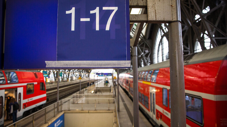 Am Dresdner Hauptbahnhof ändern sich am Sonntag die Gleisnummern.