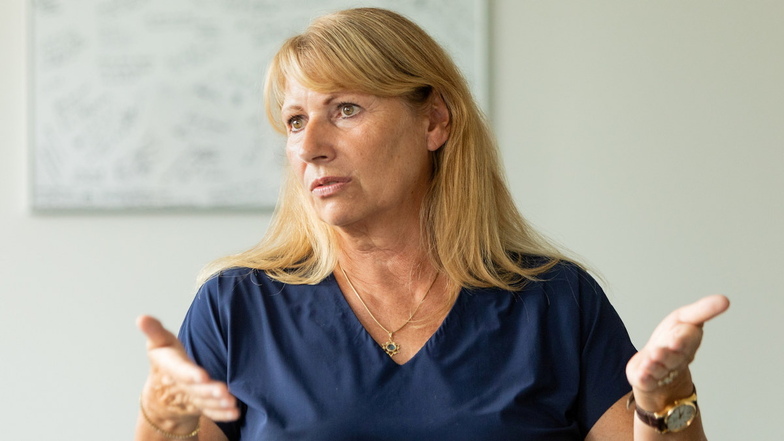 Petra Köpping (SPD), Sozialministerin des Landes Sachsen, hat Vorwürfe der Korruption in ihrem Ministerium zurückgewiesen.